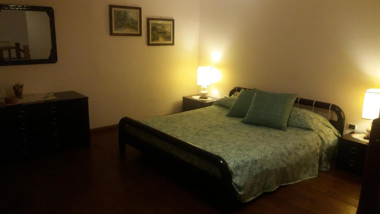 Apartamento Casa Sannazzaro Nápoles Exterior foto