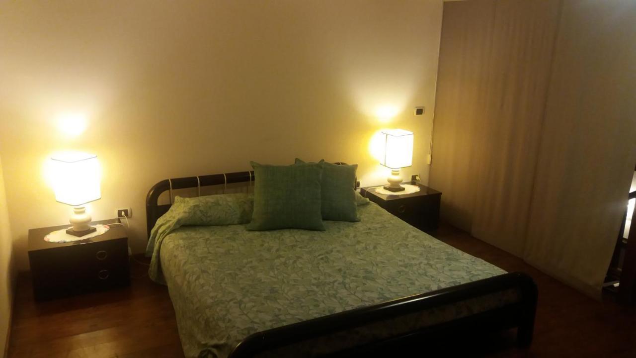 Apartamento Casa Sannazzaro Nápoles Exterior foto